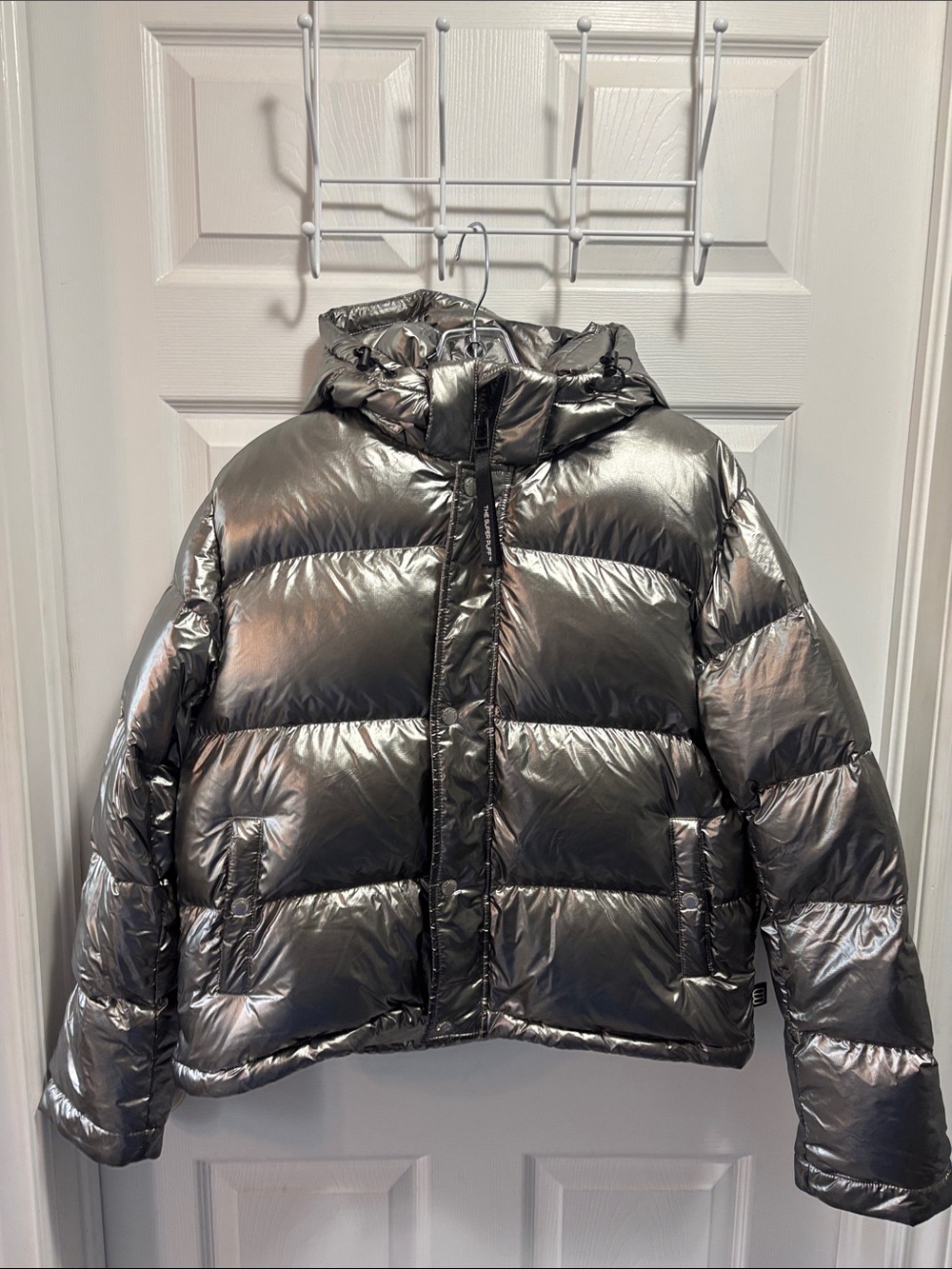 Aritzia The Super Puff Shorty Puffer Jacket